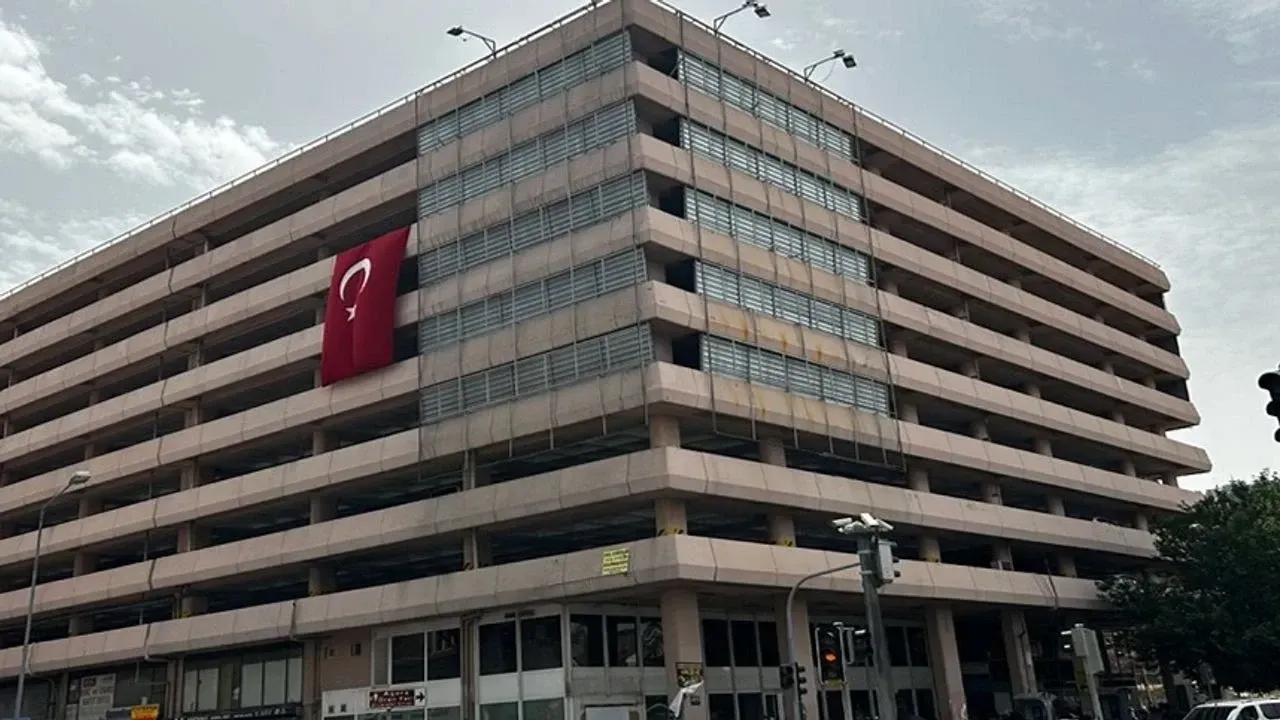 Büyükşehir’den ‘Çankaya Otoparkı’ açıklaması: Yeniden inşası mümkün değil!