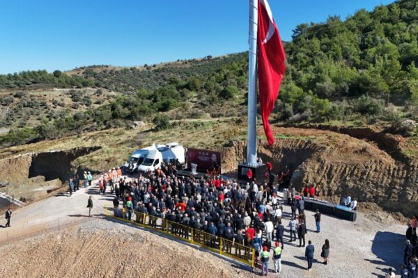 İEÜ Güzelbahçe kampüsünde ‘Cumhuriyet’ coşkusu!