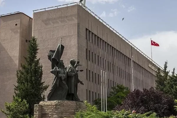 CHP’nin kurultay iptal davasının kararı İsti...