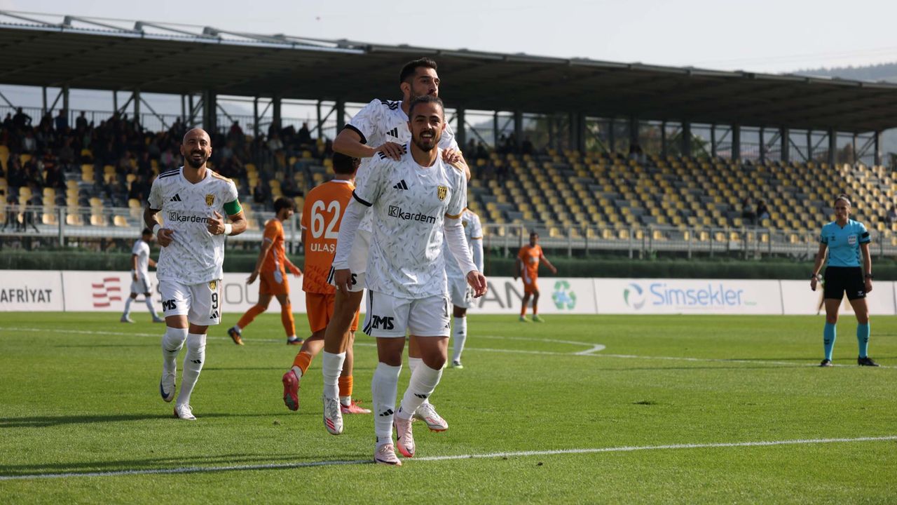 Aliağa Futbol gol oldu yağdı!