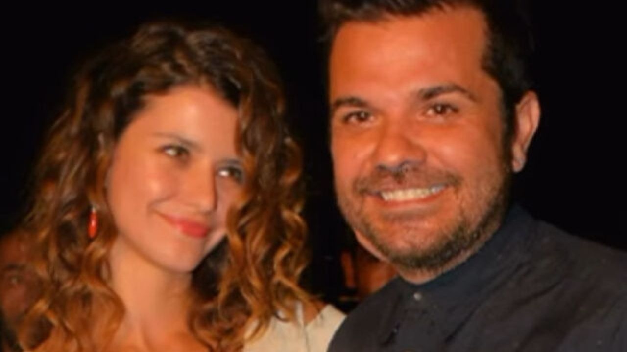 Kenan Doğulu ile Beren Saat’ten evlilik yıl dönümü kutlaması