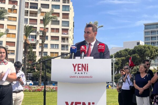 YENİ Partili Güç’ten CHP yönetimine eleştiri...