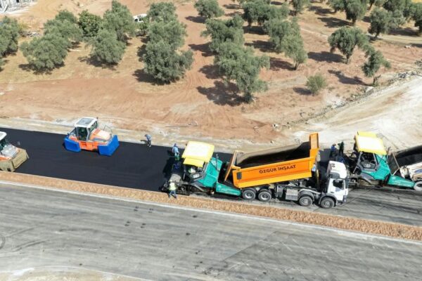 Aydın’ın dört bir yanında ulaşım yatırımları Aydın’ın dört bir yanında ulaşım yatırımları